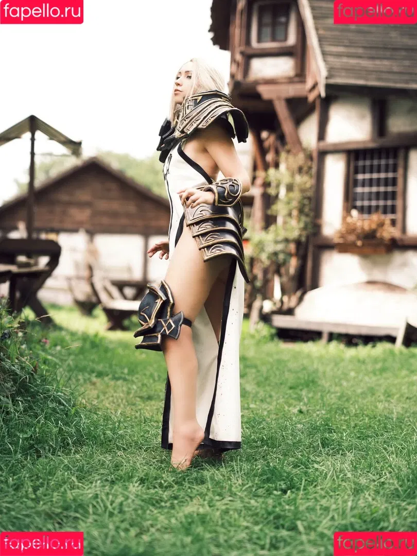 Satiella / its.satiella / satiellacosplay Onlyfans Photo Gallery 