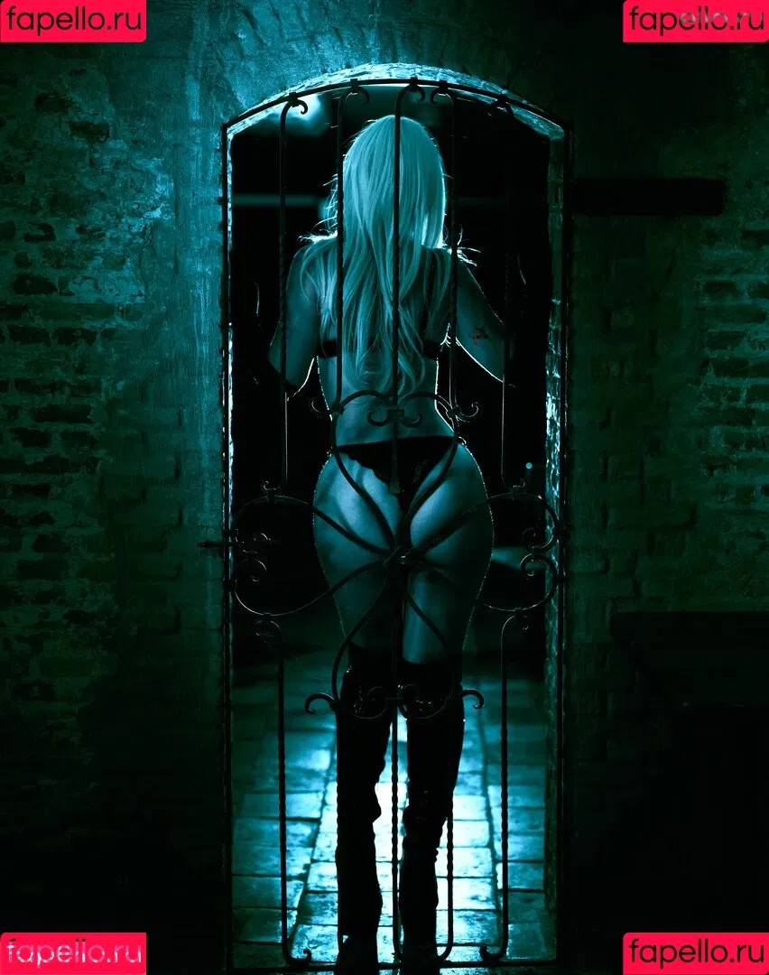 Satiella / its.satiella / satiellacosplay Onlyfans Photo Gallery 