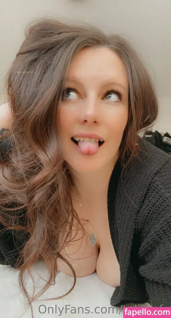 taliagutin / taliamfc Onlyfans Photo Gallery 