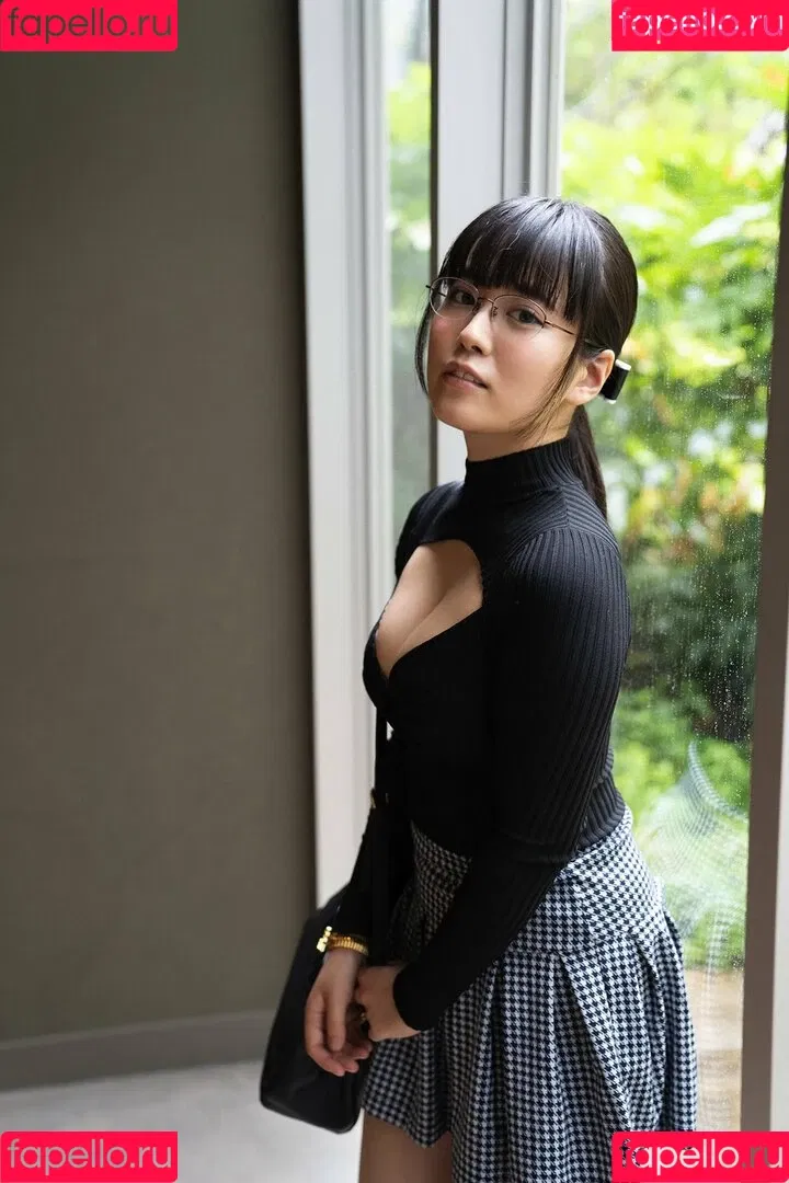 Umi Shinonome / umi_portrait Onlyfans Photo Gallery 