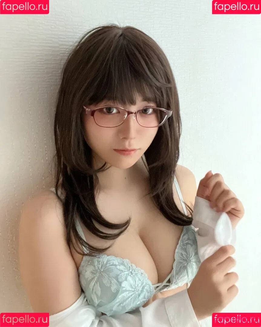 Umi Shinonome / umi_portrait Onlyfans Photo Gallery 