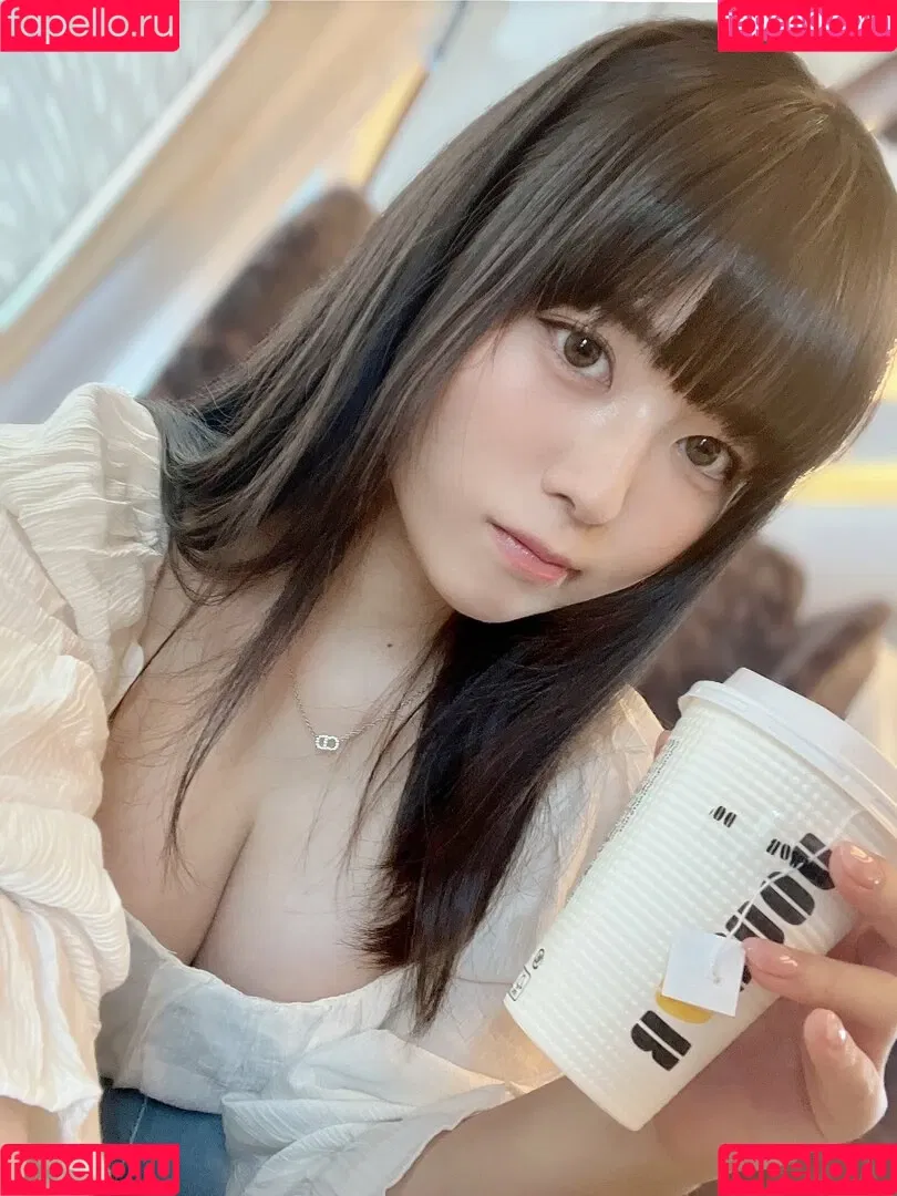 Umi Shinonome / umi_portrait Onlyfans Photo Gallery 