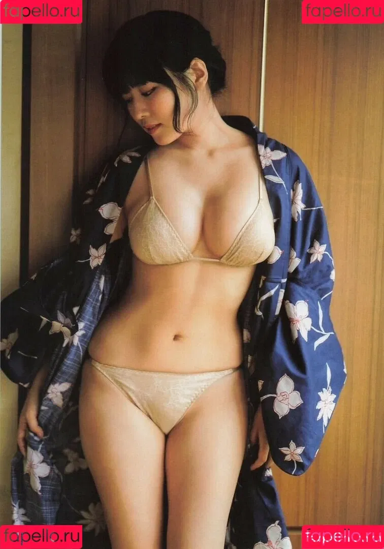 Umi Shinonome / umi_portrait Onlyfans Photo Gallery 