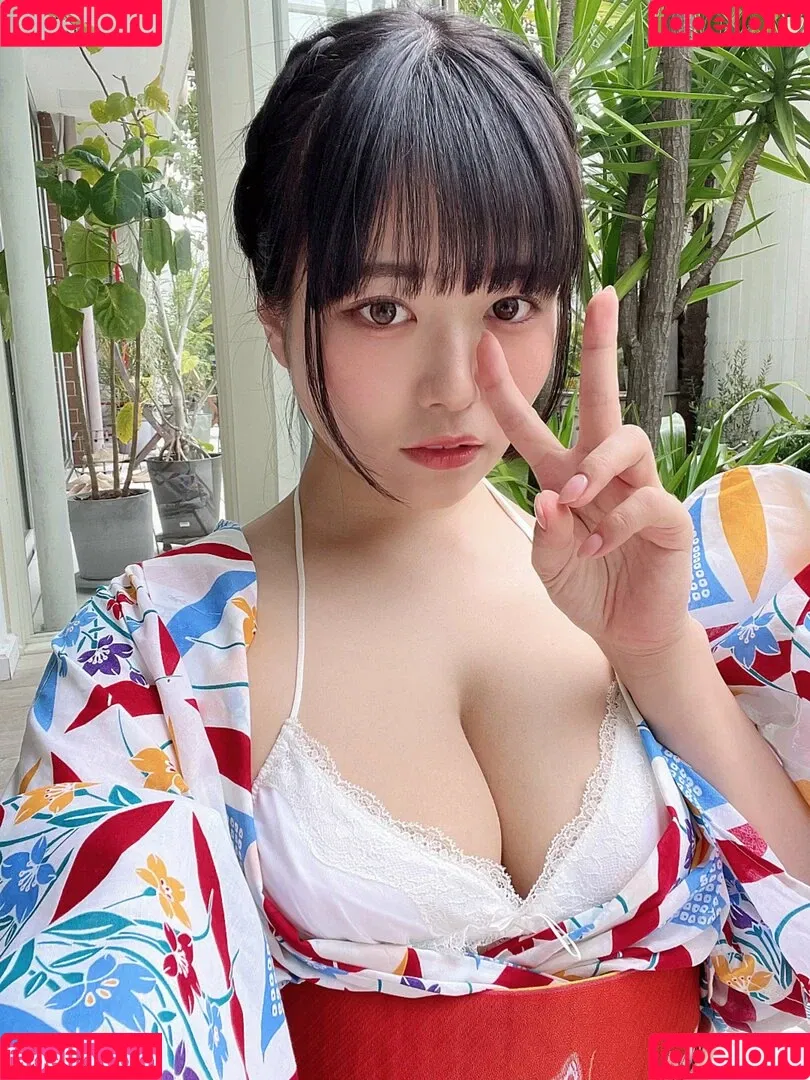 Umi Shinonome / umi_portrait Onlyfans Photo Gallery 
