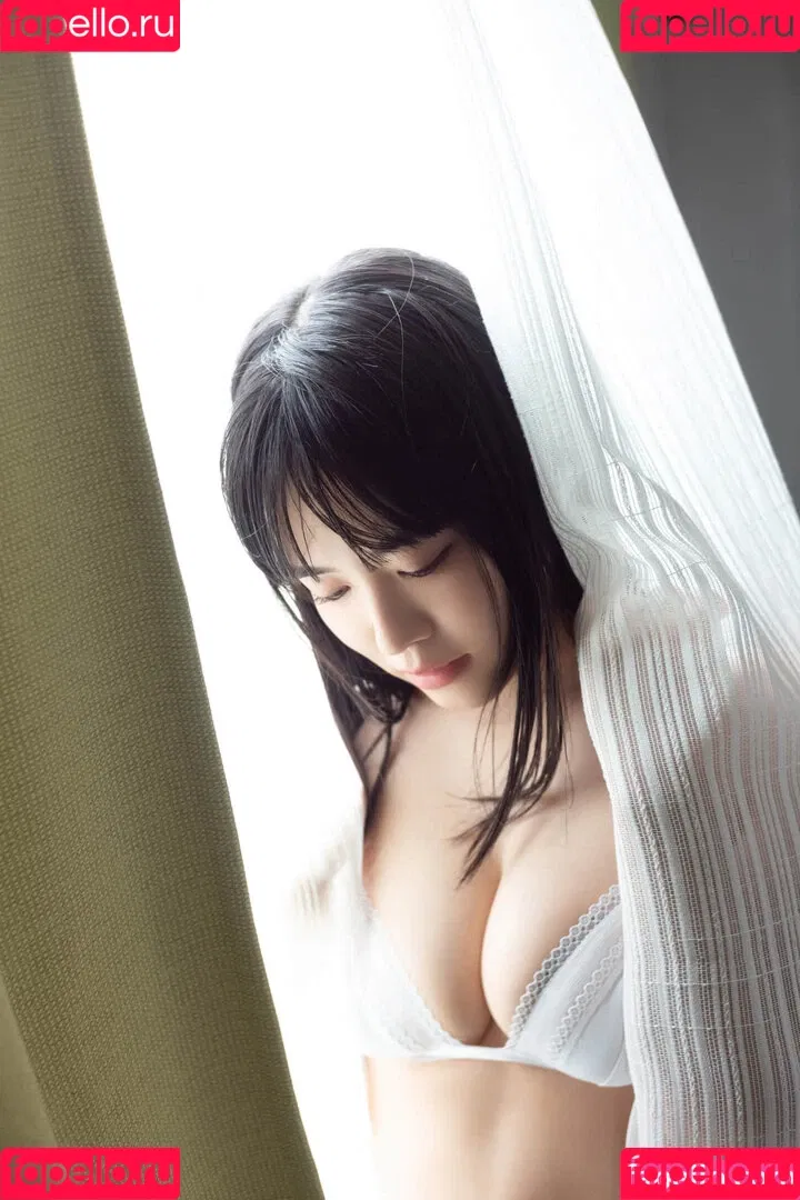 Umi Shinonome / umi_portrait Onlyfans Photo Gallery 