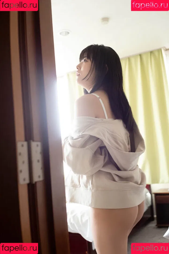 Umi Shinonome / umi_portrait Onlyfans Photo Gallery 