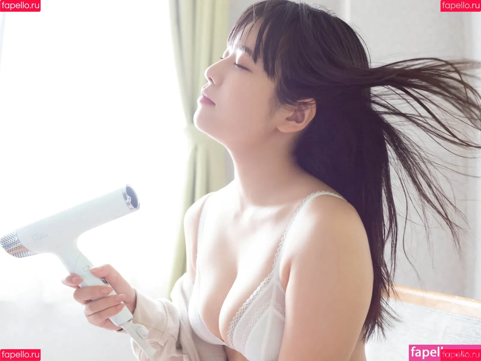 Umi Shinonome / umi_portrait Onlyfans Photo Gallery 
