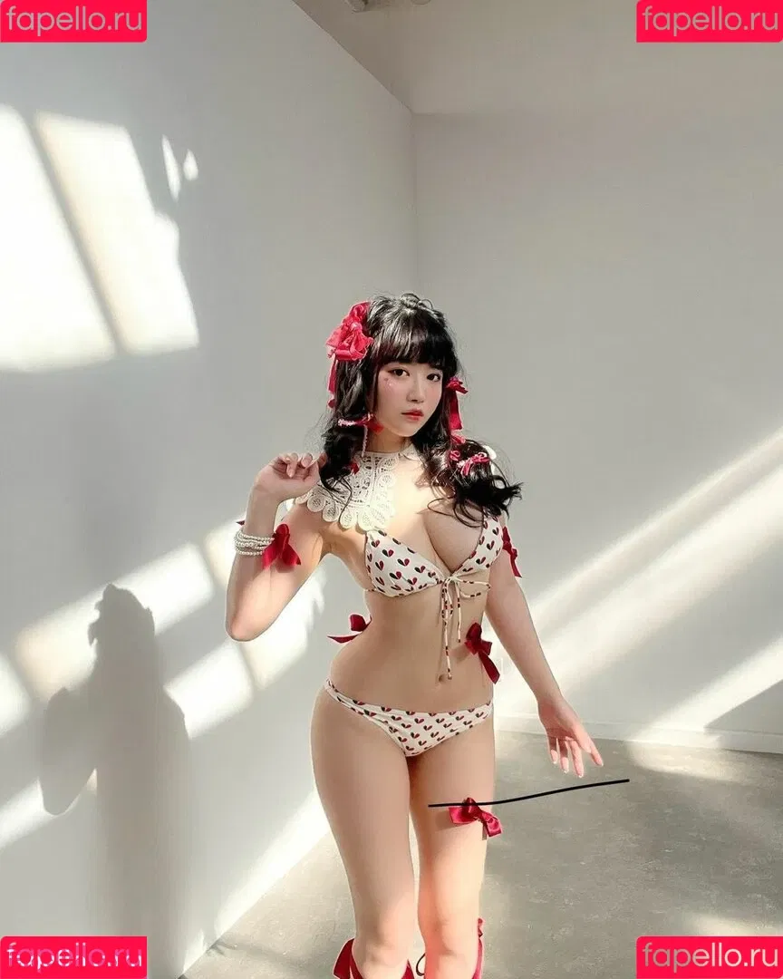 Umi Shinonome / umi_portrait Onlyfans Photo Gallery 
