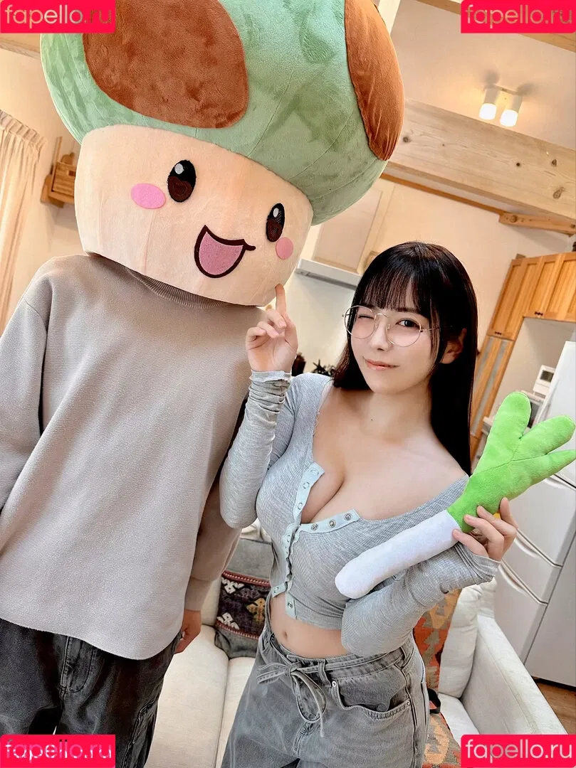 Umi Shinonome / umi_portrait Onlyfans Photo Gallery 