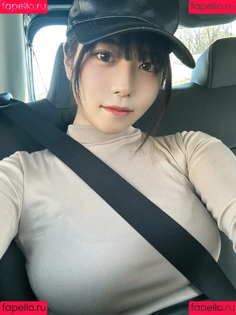 Umi Shinonome / umi_portrait Onlyfans Photo Gallery 