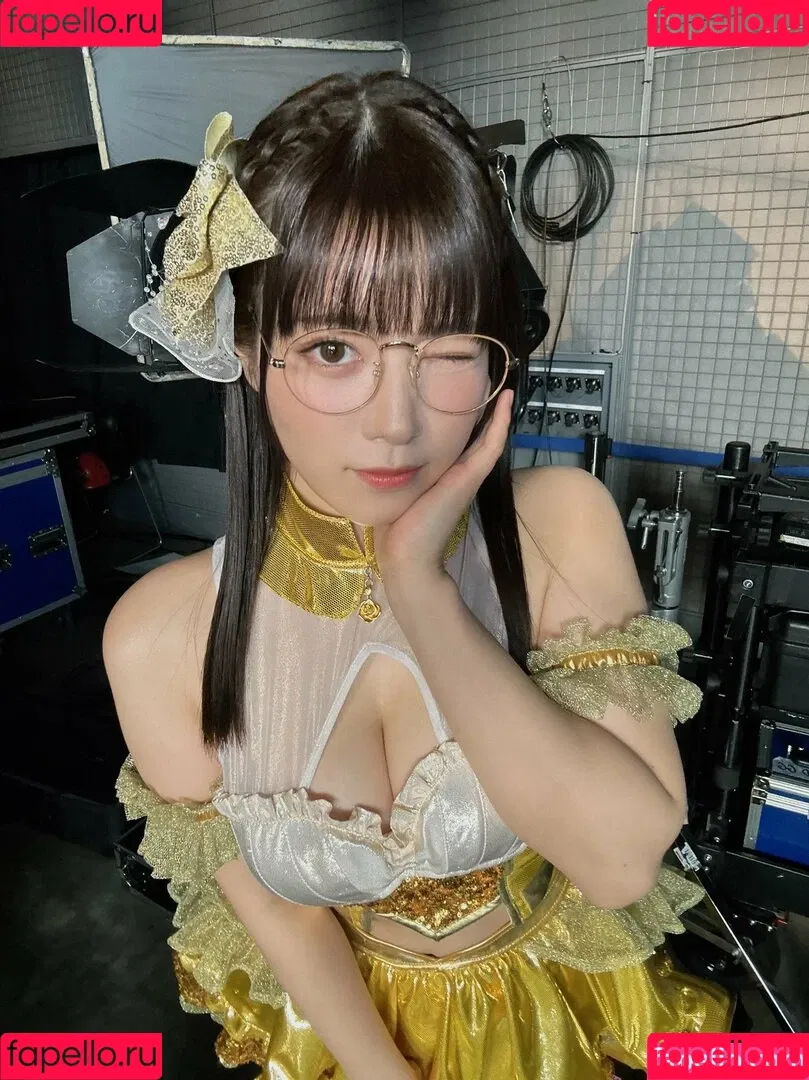 Umi Shinonome / umi_portrait Onlyfans Photo Gallery 