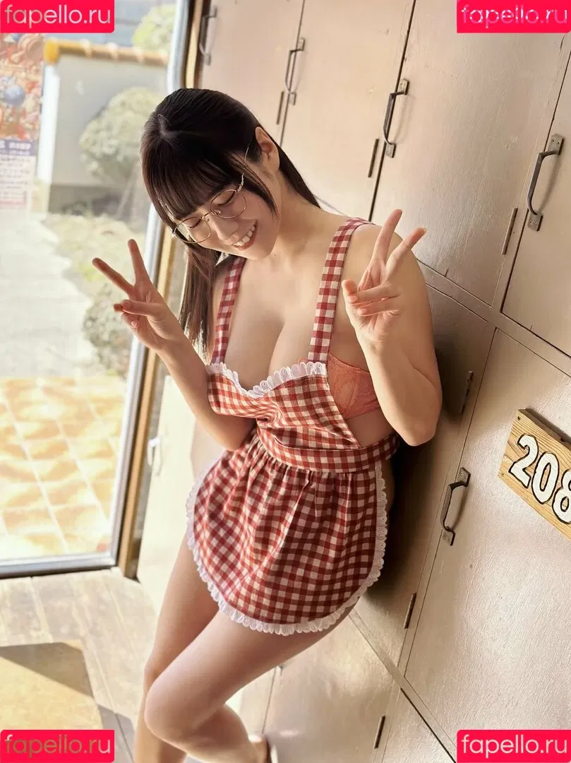 Umi Shinonome / umi_portrait Onlyfans Photo Gallery 