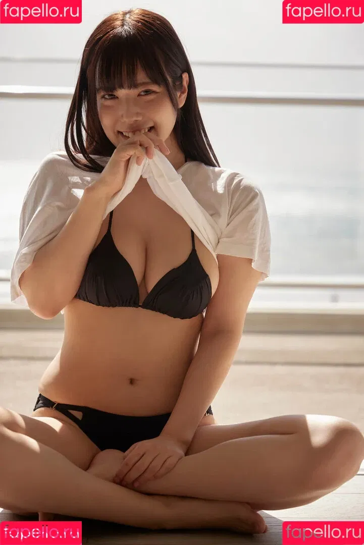 Umi Shinonome / umi_portrait Onlyfans Photo Gallery 