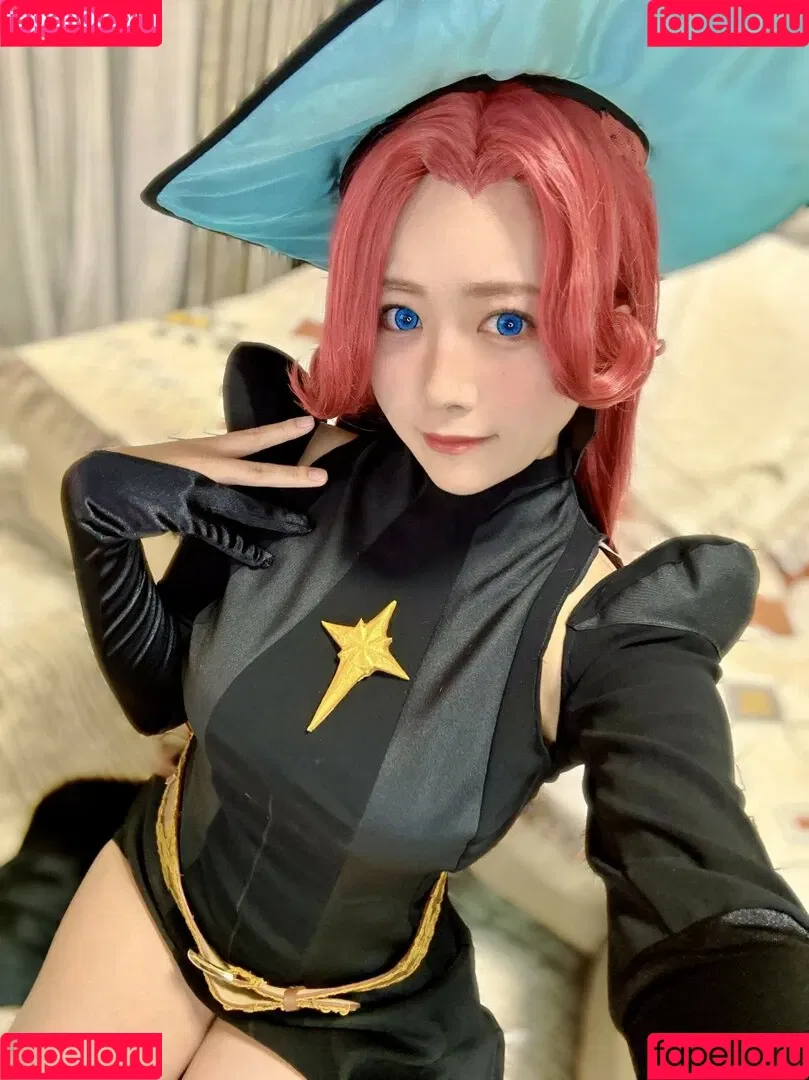 Umi Shinonome / umi_portrait Onlyfans Photo Gallery 