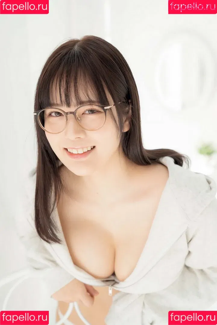Umi Shinonome / umi_portrait Onlyfans Photo Gallery 
