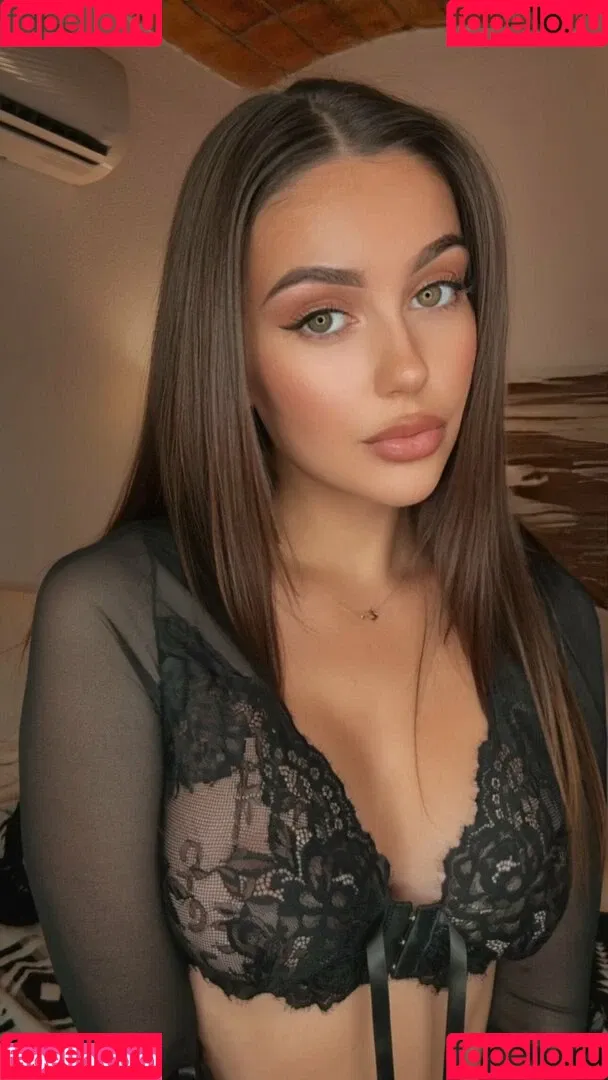 Olivia Mae / skygirlxo / theoliviamaexo / therealoliviamae Onlyfans Photo Gallery 