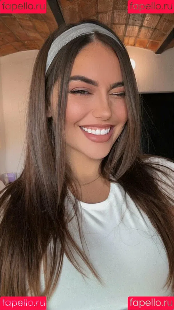 Olivia Mae / skygirlxo / theoliviamaexo / therealoliviamae Onlyfans Photo Gallery 