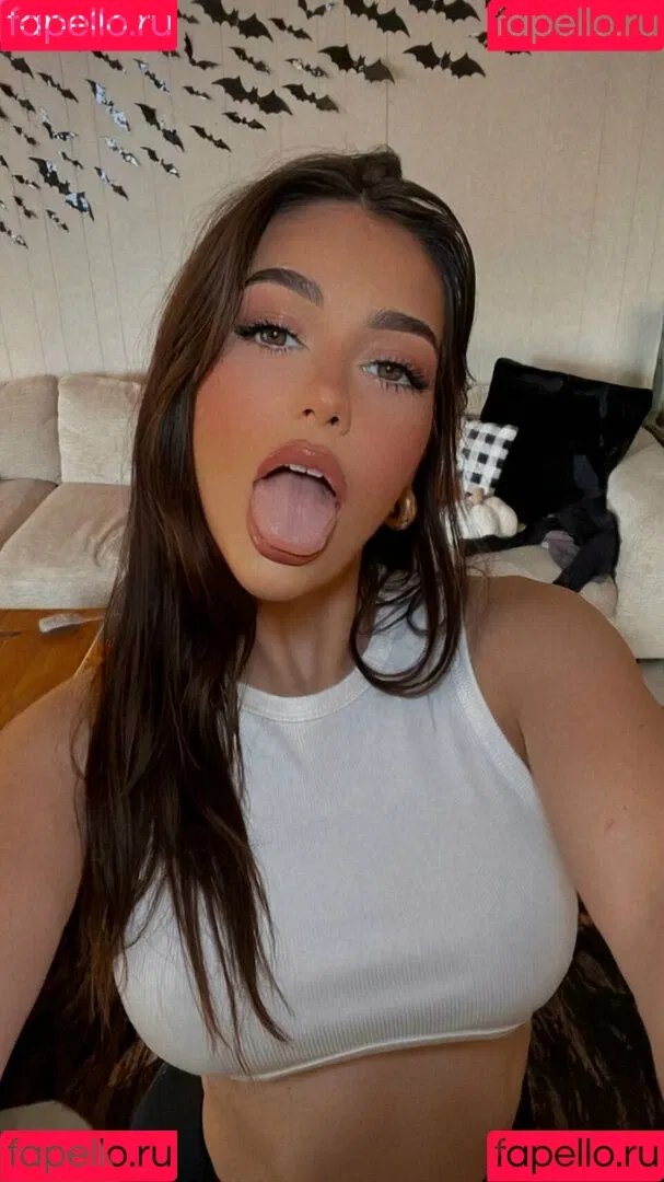 Olivia Mae / skygirlxo / theoliviamaexo / therealoliviamae Onlyfans Photo Gallery 