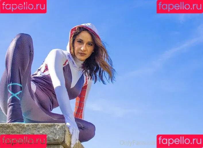 fegalvao_ / maria.cosplay Onlyfans Photo Gallery 
