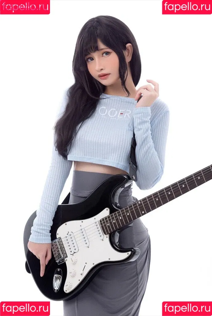 Azami / Azami1110 / Cosplay / azami.1110 Onlyfans Photo Gallery 