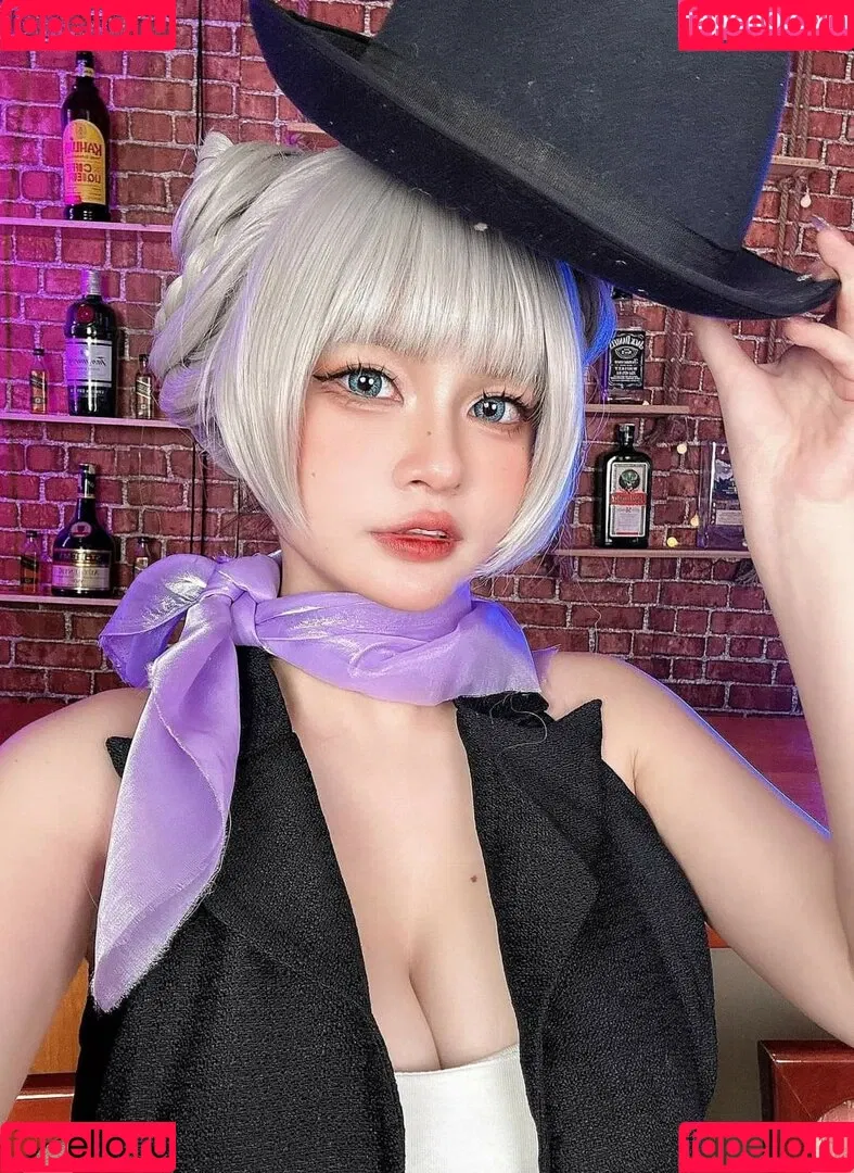 Azami / Azami1110 / Cosplay / azami.1110 Onlyfans Photo Gallery 