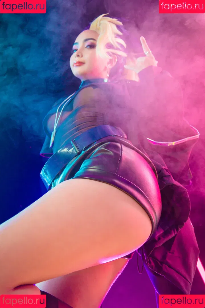 Umeko J. / umekoj0910 / umekoj0910_ / umekojcosplayer Onlyfans Photo Gallery 