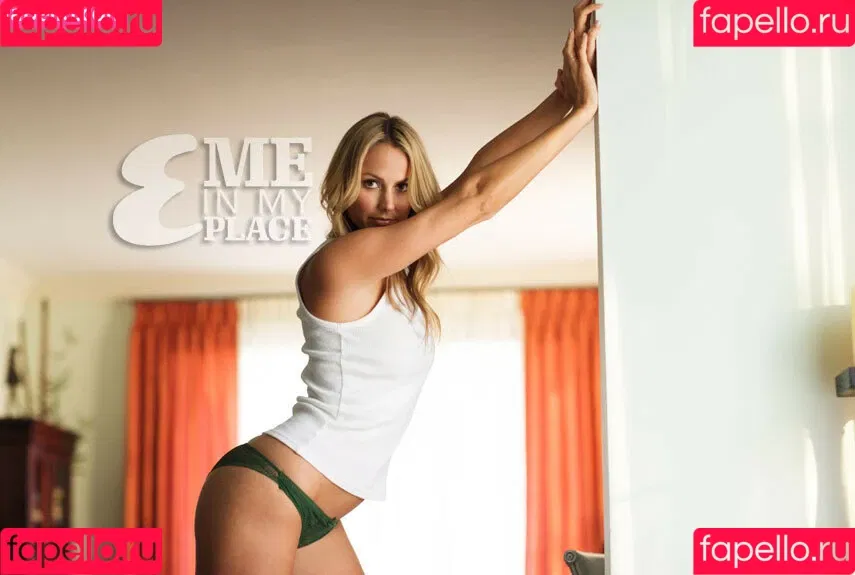 Stacy Keibler / StacyKeibler Onlyfans Photo Gallery 
