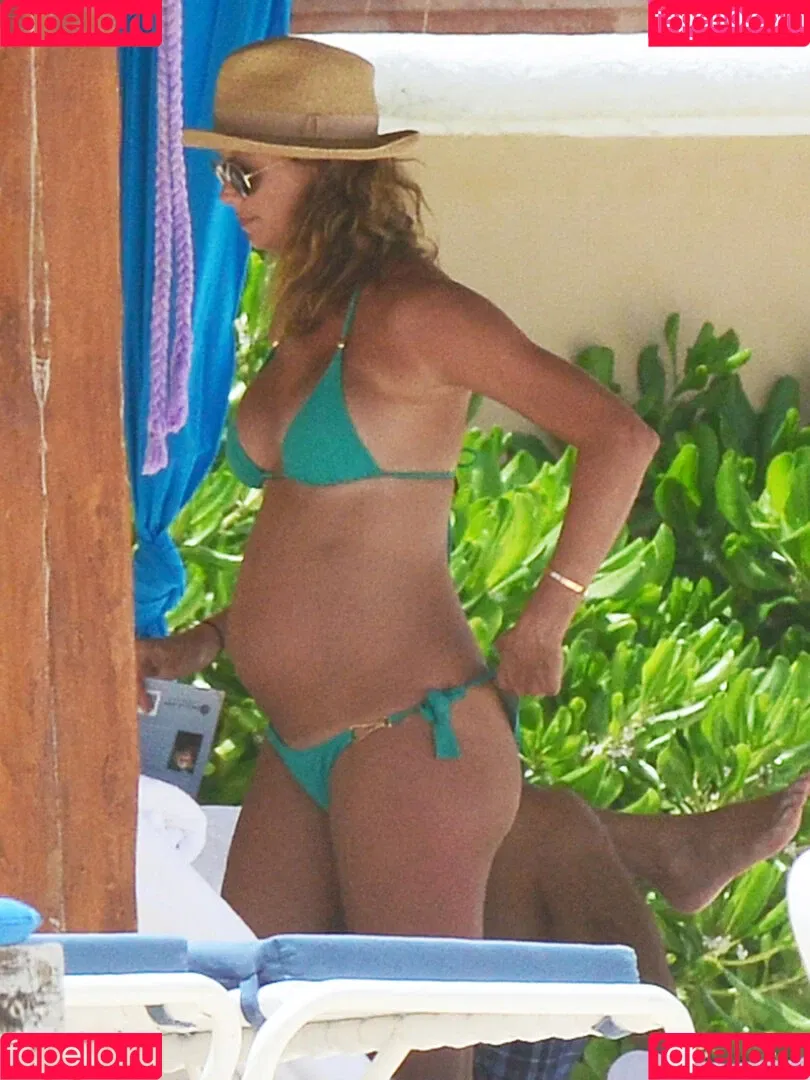 Stacy Keibler / StacyKeibler Onlyfans Photo Gallery 