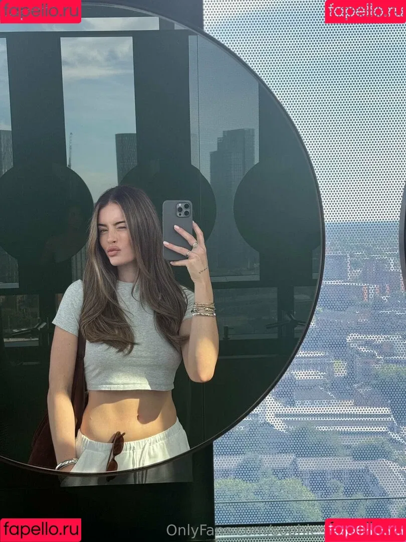sophiestonehouse Onlyfans Photo Gallery 