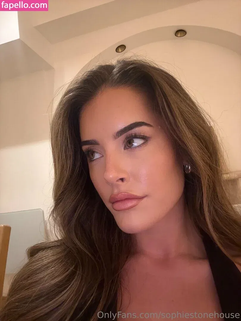 sophiestonehouse Onlyfans Photo Gallery 
