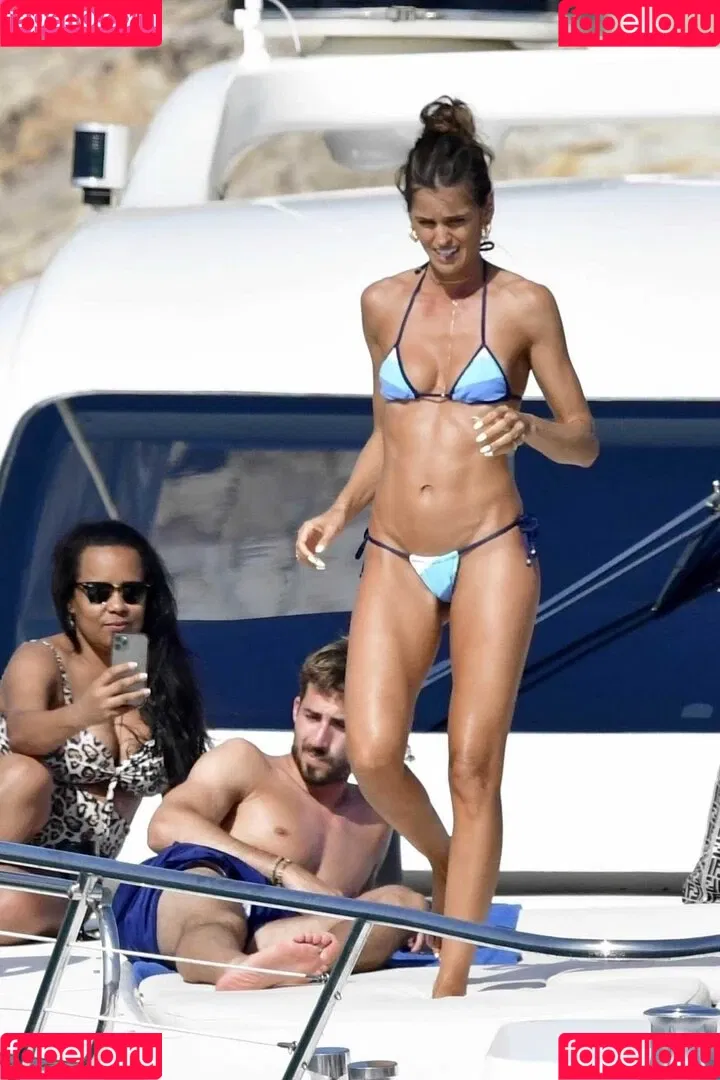 Izabel Goulart / iza_goulart / izabelgoulart Onlyfans Photo Gallery 