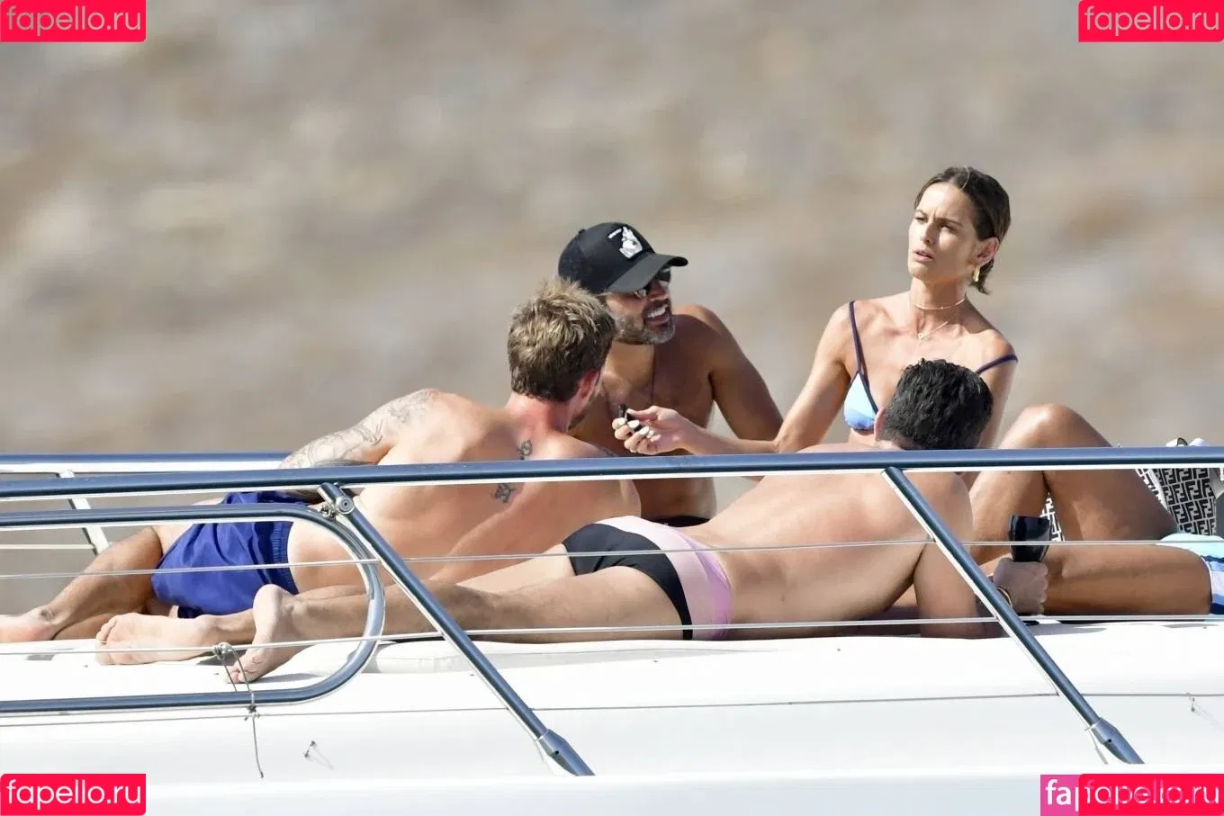 Izabel Goulart / iza_goulart / izabelgoulart Onlyfans Photo Gallery 