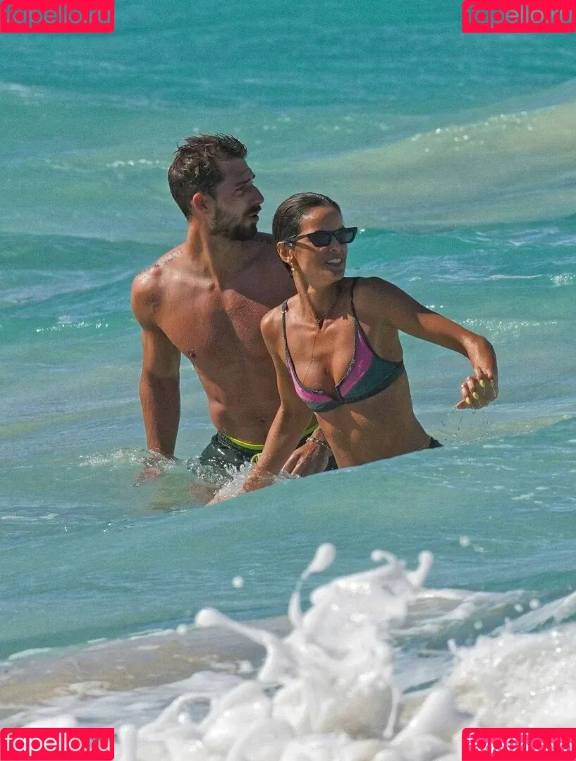 Izabel Goulart / iza_goulart / izabelgoulart Onlyfans Photo Gallery 