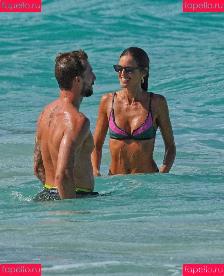 Izabel Goulart / iza_goulart / izabelgoulart Onlyfans Photo Gallery 
