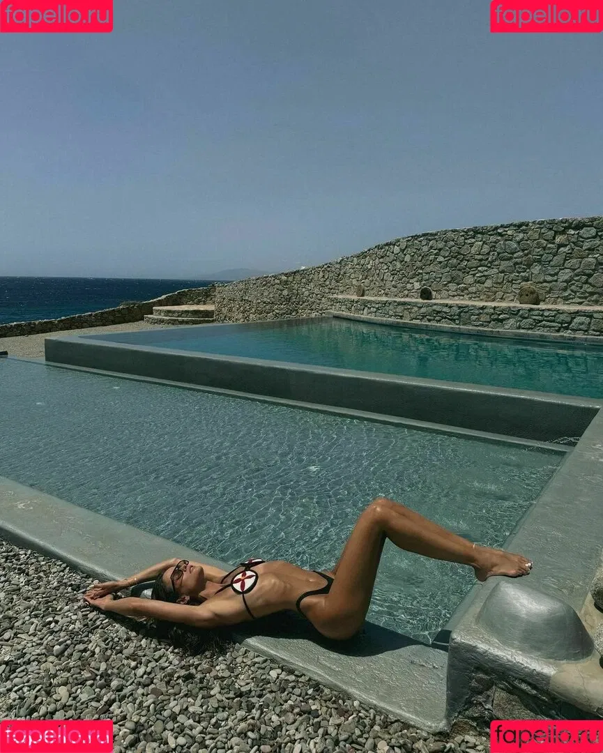 Izabel Goulart / iza_goulart / izabelgoulart Onlyfans Photo Gallery 