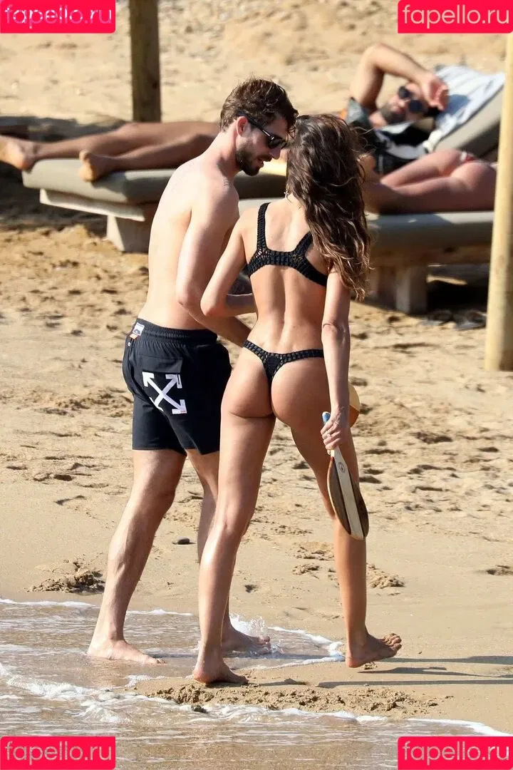 Izabel Goulart / iza_goulart / izabelgoulart Onlyfans Photo Gallery 