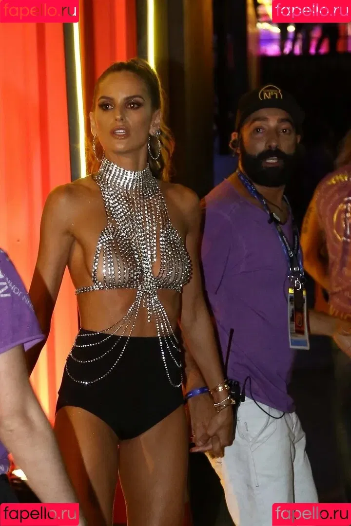 Izabel Goulart / iza_goulart / izabelgoulart Onlyfans Photo Gallery 