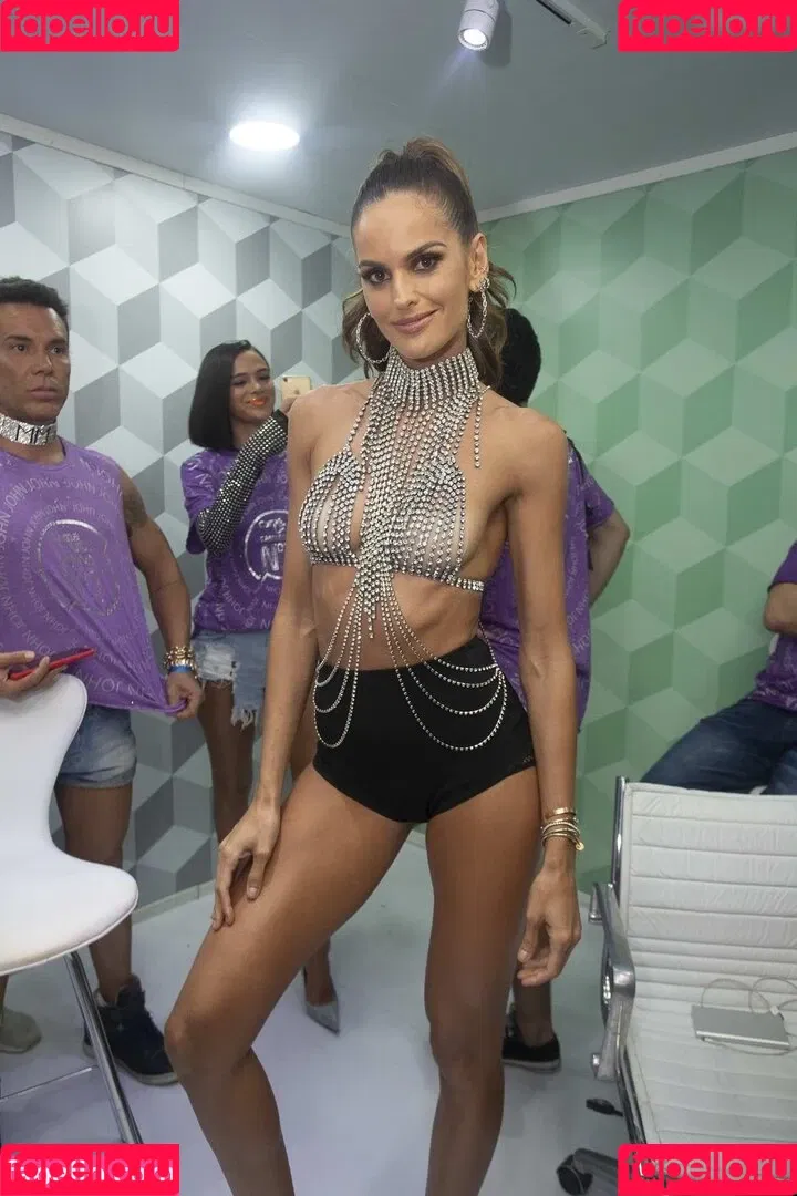 Izabel Goulart / iza_goulart / izabelgoulart Onlyfans Photo Gallery 
