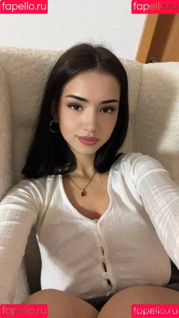 Fionaa / Fionaparkerx / mini_superslim Onlyfans Photo Gallery 