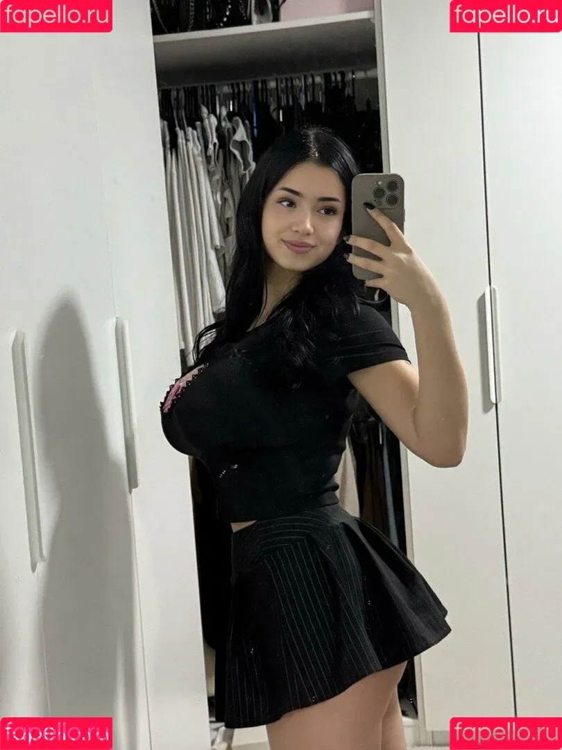Fionaa / Fionaparkerx / mini_superslim Onlyfans Photo Gallery 
