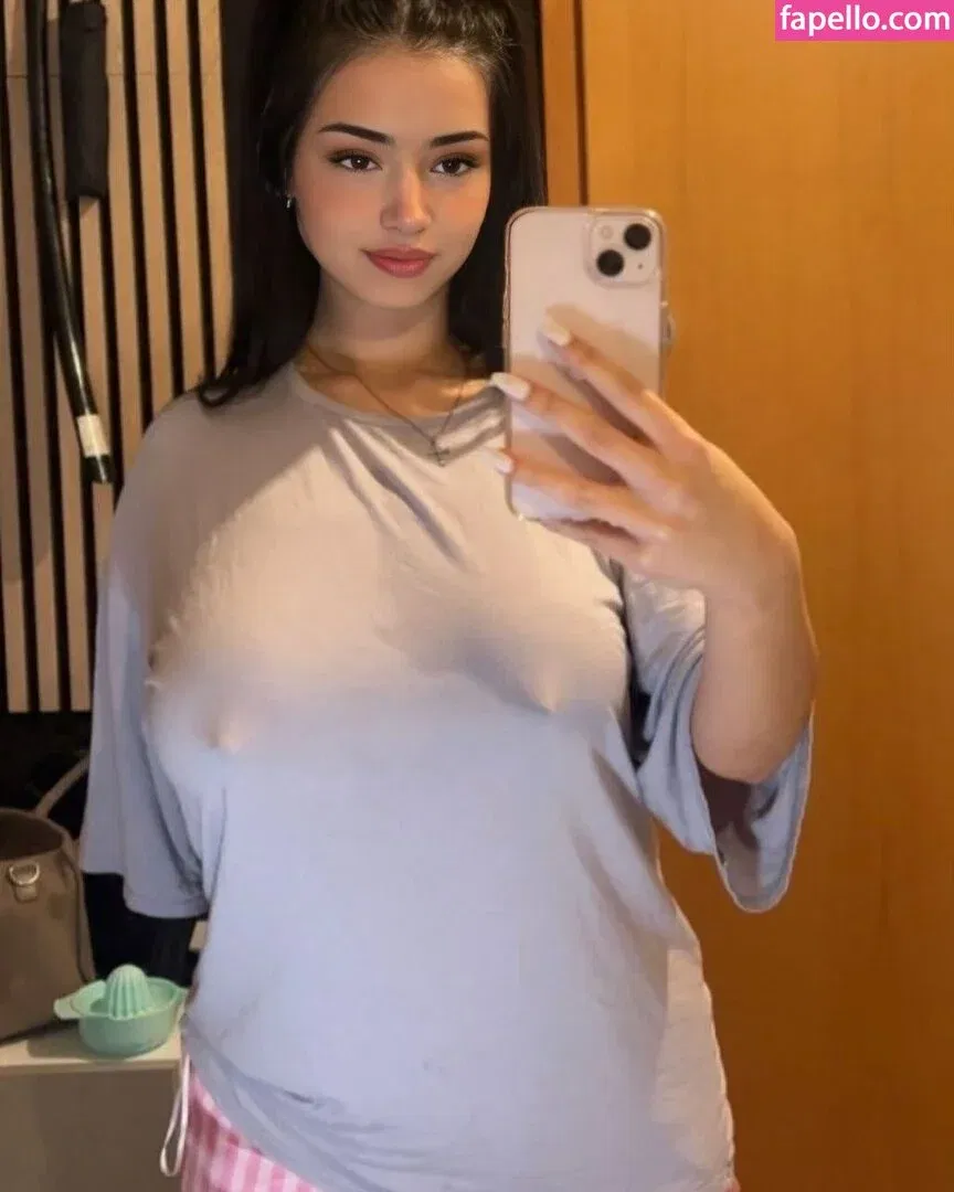 Fionaa / Fionaparkerx / mini_superslim Onlyfans Photo Gallery 