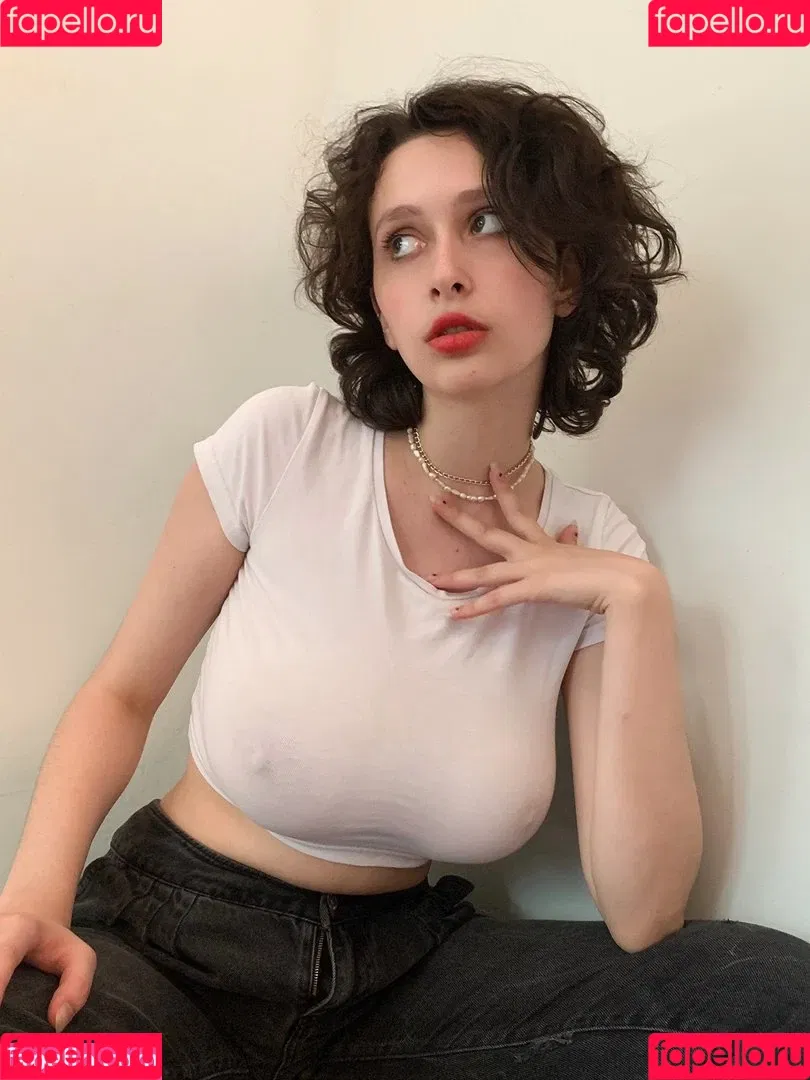Helga Amor / helga.amor.back / helga_amor / helgaamor Onlyfans Photo Gallery 
