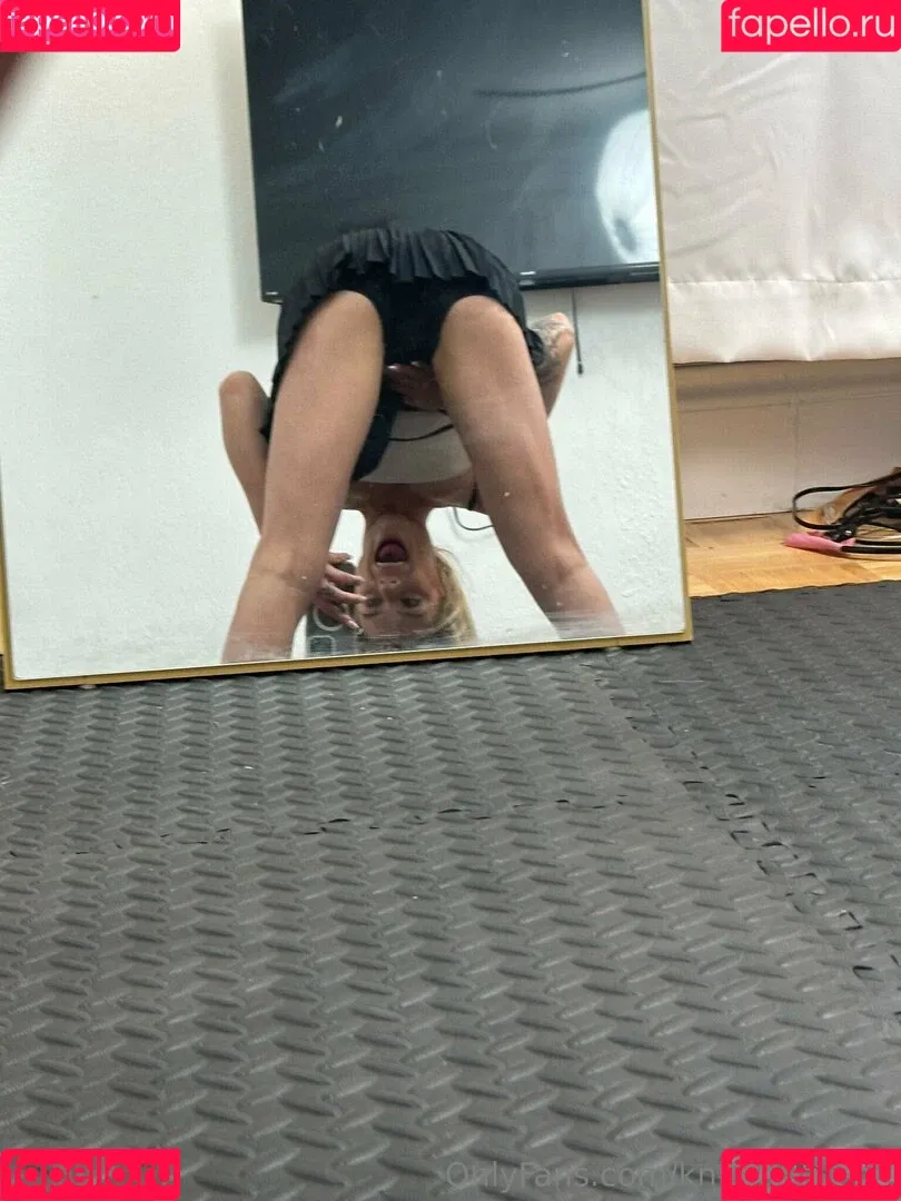 knifegrlfriend Onlyfans Photo Gallery 