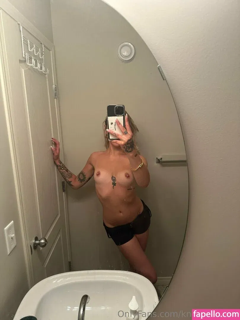 knifegrlfriend Onlyfans Photo Gallery 