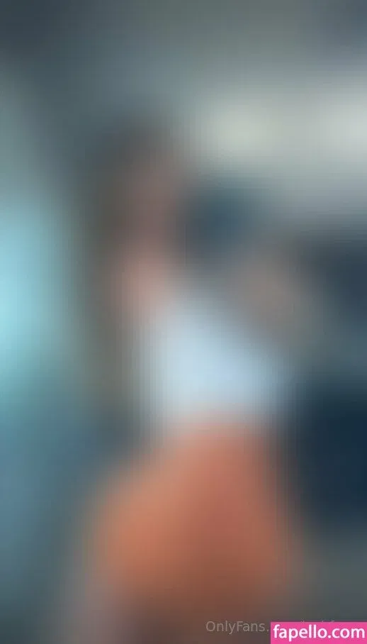 leahfaye / leahfayec Onlyfans Photo Gallery 