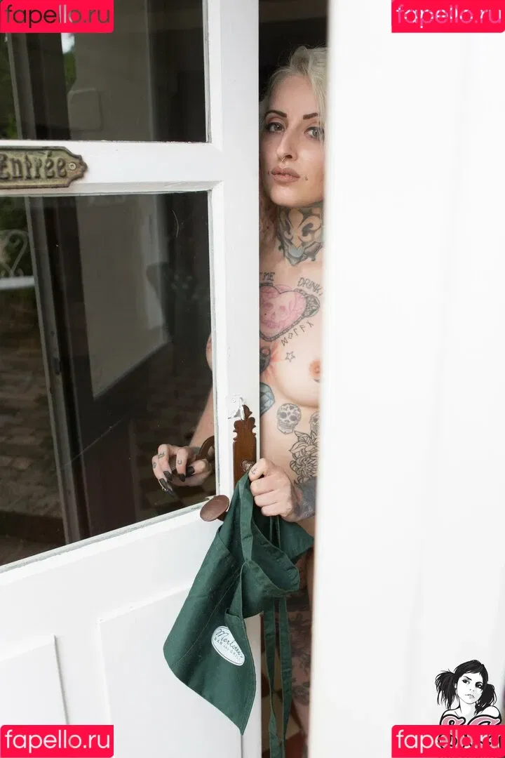 Gladyce / gladycefavour / gladycesuicide Onlyfans Photo Gallery 