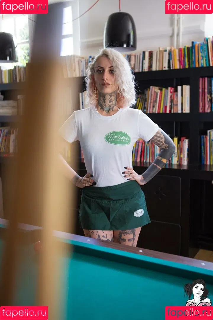 Gladyce / gladycefavour / gladycesuicide Onlyfans Photo Gallery 