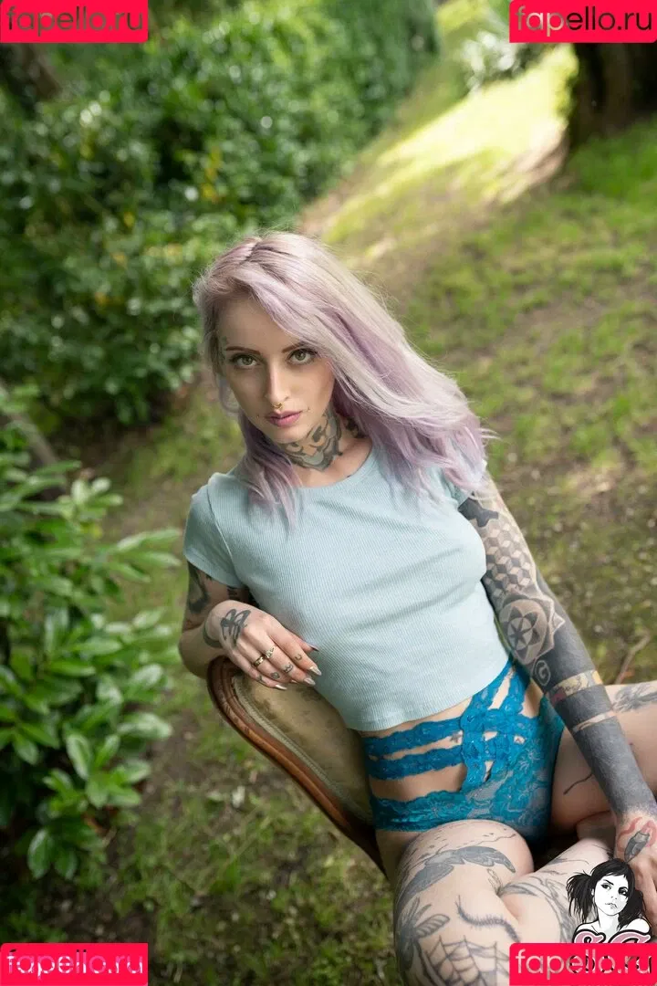 Gladyce / gladycefavour / gladycesuicide Onlyfans Photo Gallery 