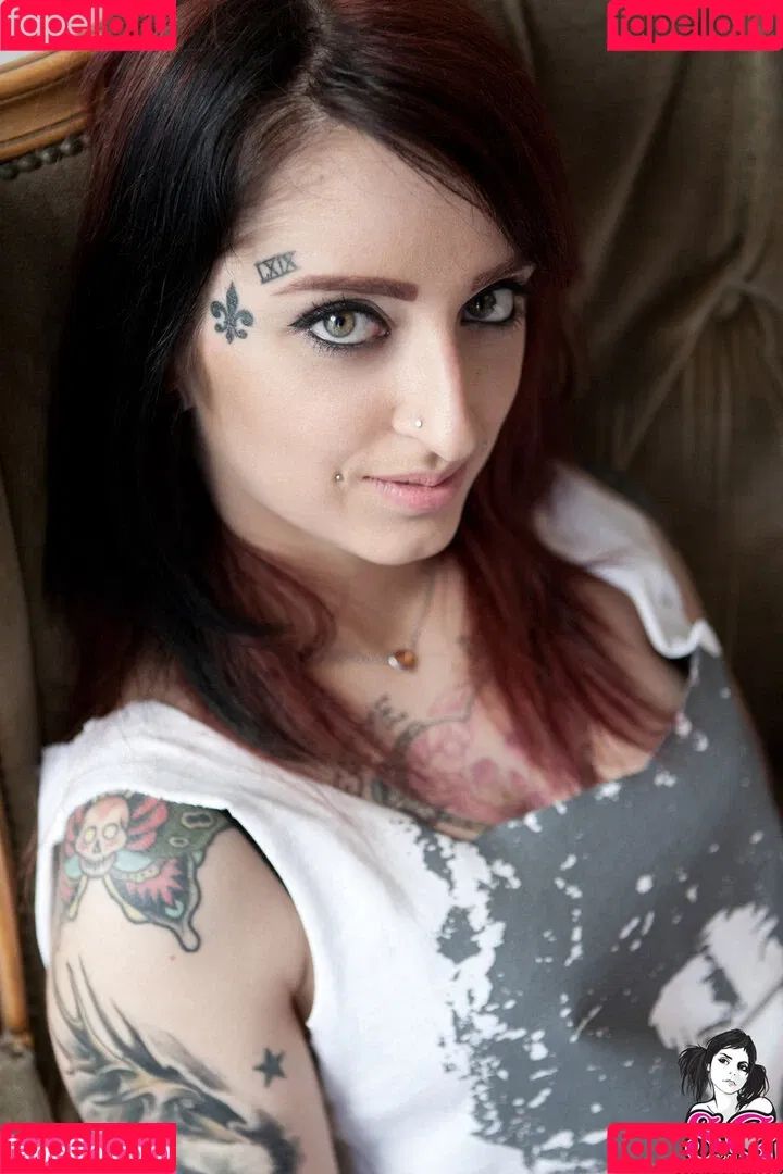 Gladyce / gladycefavour / gladycesuicide Onlyfans Photo Gallery 