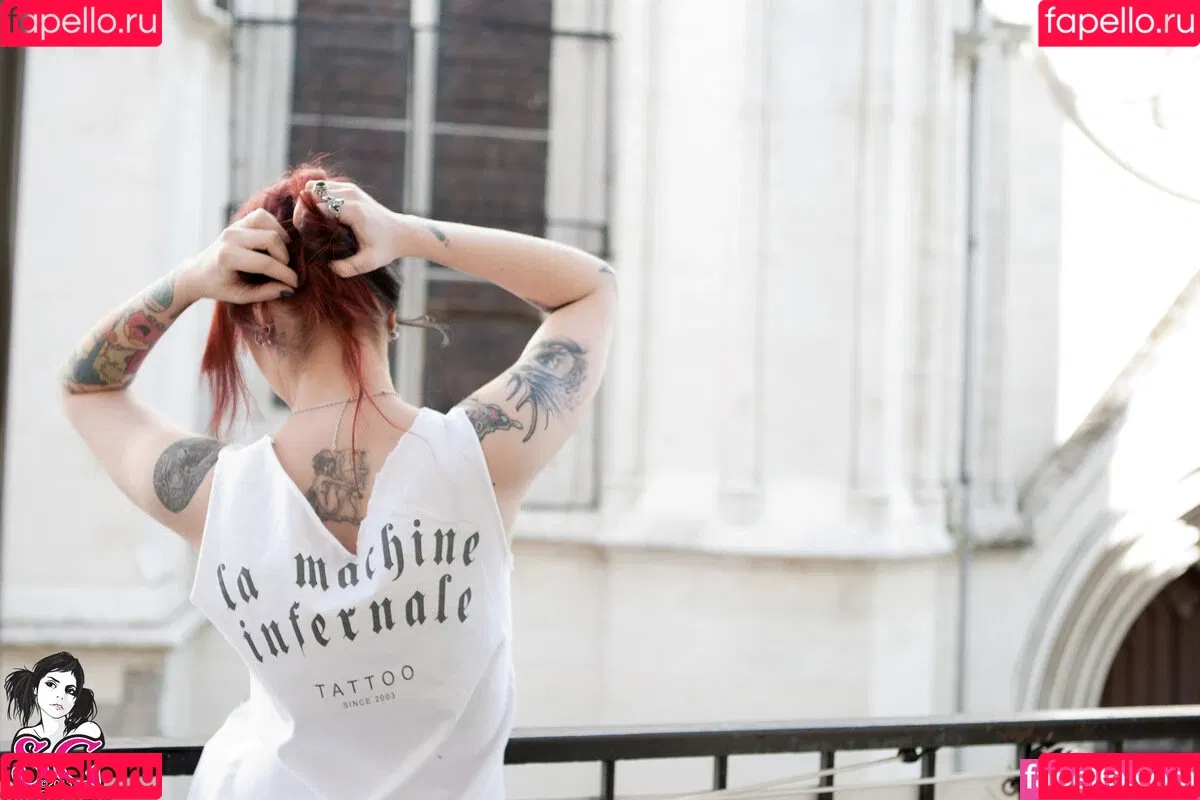 Gladyce / gladycefavour / gladycesuicide Onlyfans Photo Gallery 